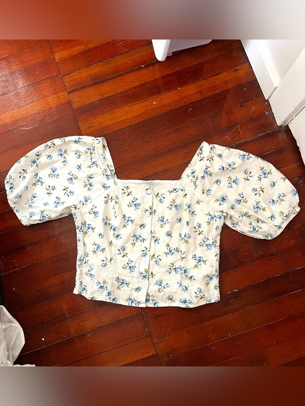 Old Navy Cream Floral Square-Neck Puff Sleeve Crop Top